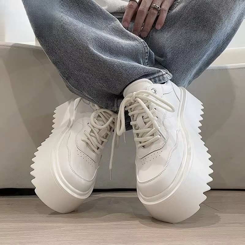 Chaussures de sport épaisses tendance 2026 pour hommes