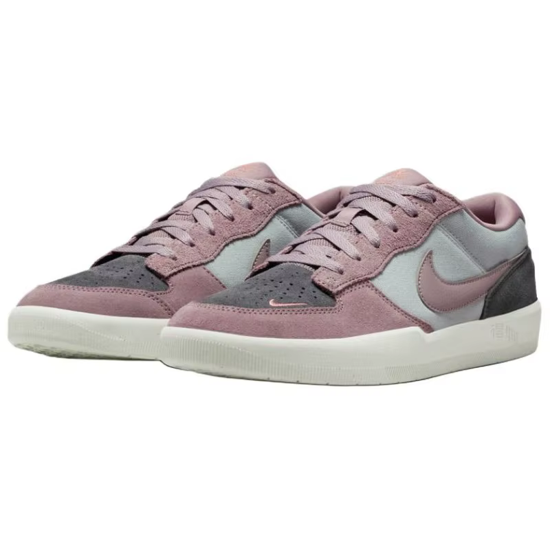 Nike SB Force 58 baskets basses en cuir rétro