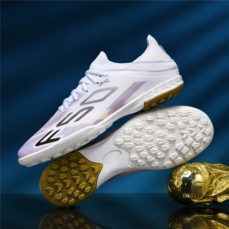 Nouvelles chaussures de football pour hommes