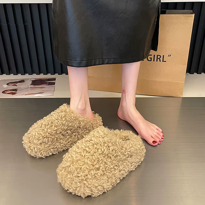 Chaussons d'hiver en fourrure pour femme, pantoufles à plateforme moyenne, bout couvert, en peluche, 2026, style Rome, talons sabot, chaussures d'intérieur