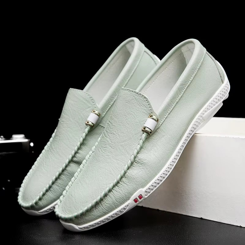 Chaussures blanches hommes mocassins à fond plat