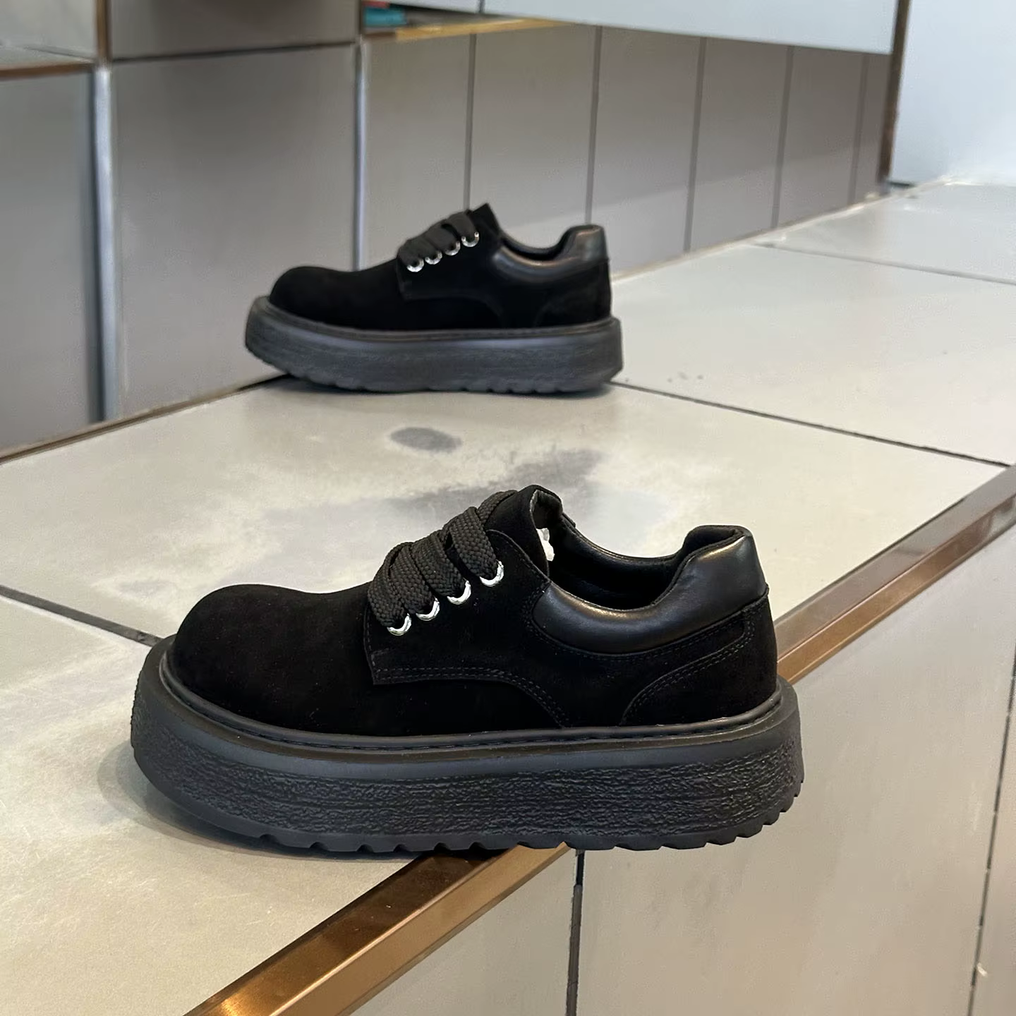 Chaussures Derby Rétro Style Britannique 2026 pour Hommes - Plateforme Rehaussante Antidérapante et Résistante à l'Usure
