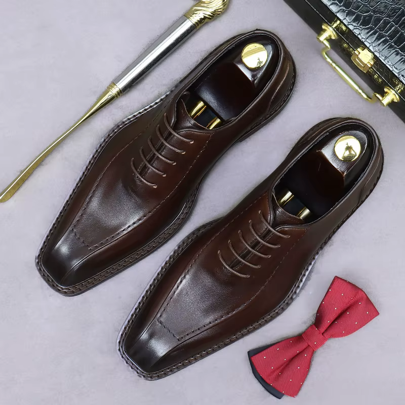 Chaussures de mariage en cuir de vachette pour hommes