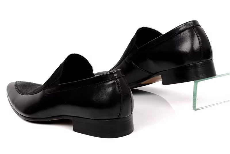 Nouvelles chaussures pour hommes