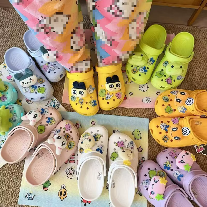 Chaussures à enfiler mignonnes de style dessin animé Tomo-Goko avec trous
