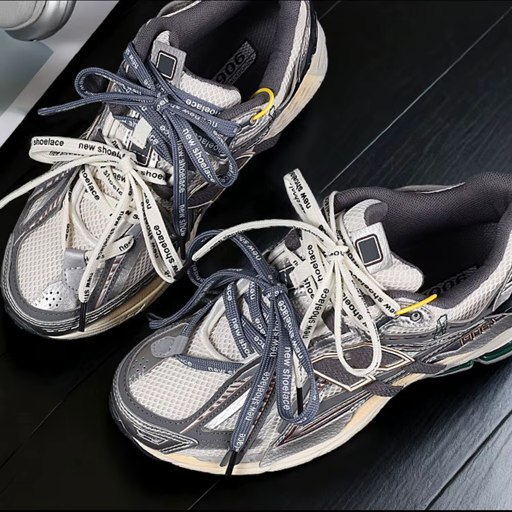 2 paires de lacets imprimés avec lettres