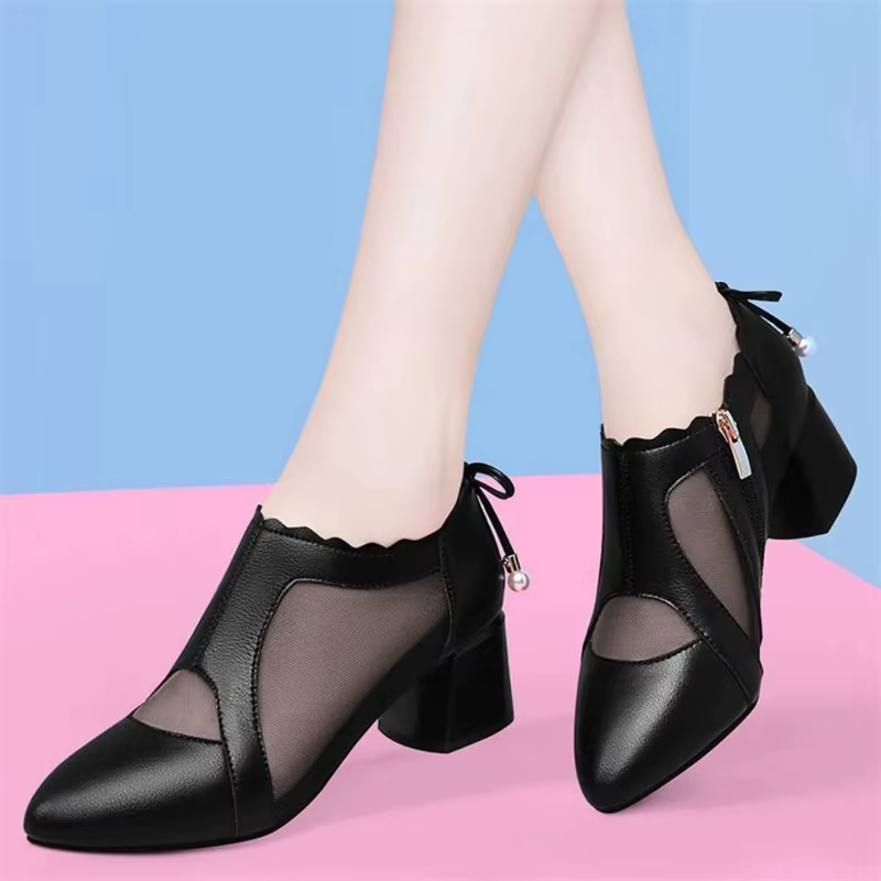 Bottines classiques à bout pointu pour femme