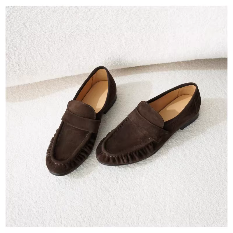 Chaussures plates confortables à motif crocodile pour femmes, nouveau style printemps-automne, chaussures en cuir de style britannique, talon bas, non fatiguantes