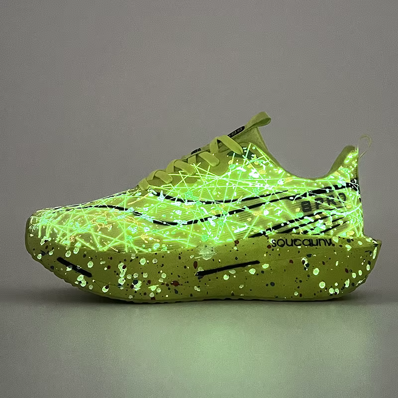 Chaussures de course pour hommes et femmes