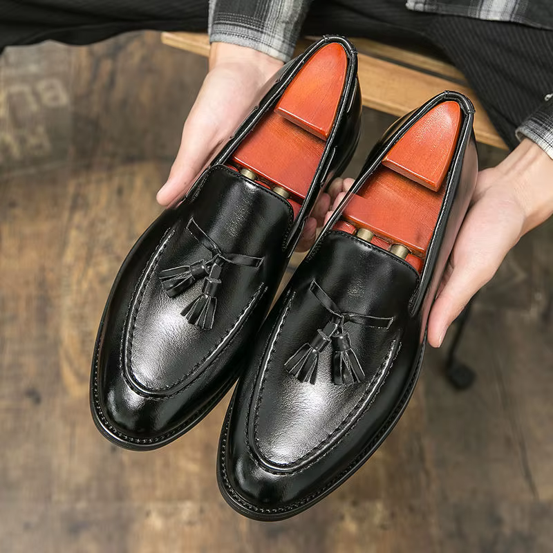 Nouvelles Chaussures Décontractées en Cuir Tendance pour Hommes – Style Britannique Élégant
