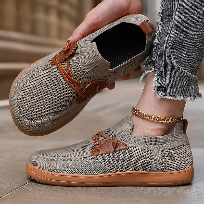 Baskets simples à pieds larges pour femmes