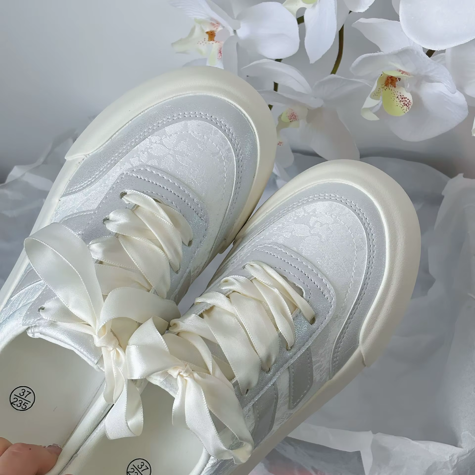 2025 polyvalent décontracté mode nouvel été femmes respirant semelle souple chaussures