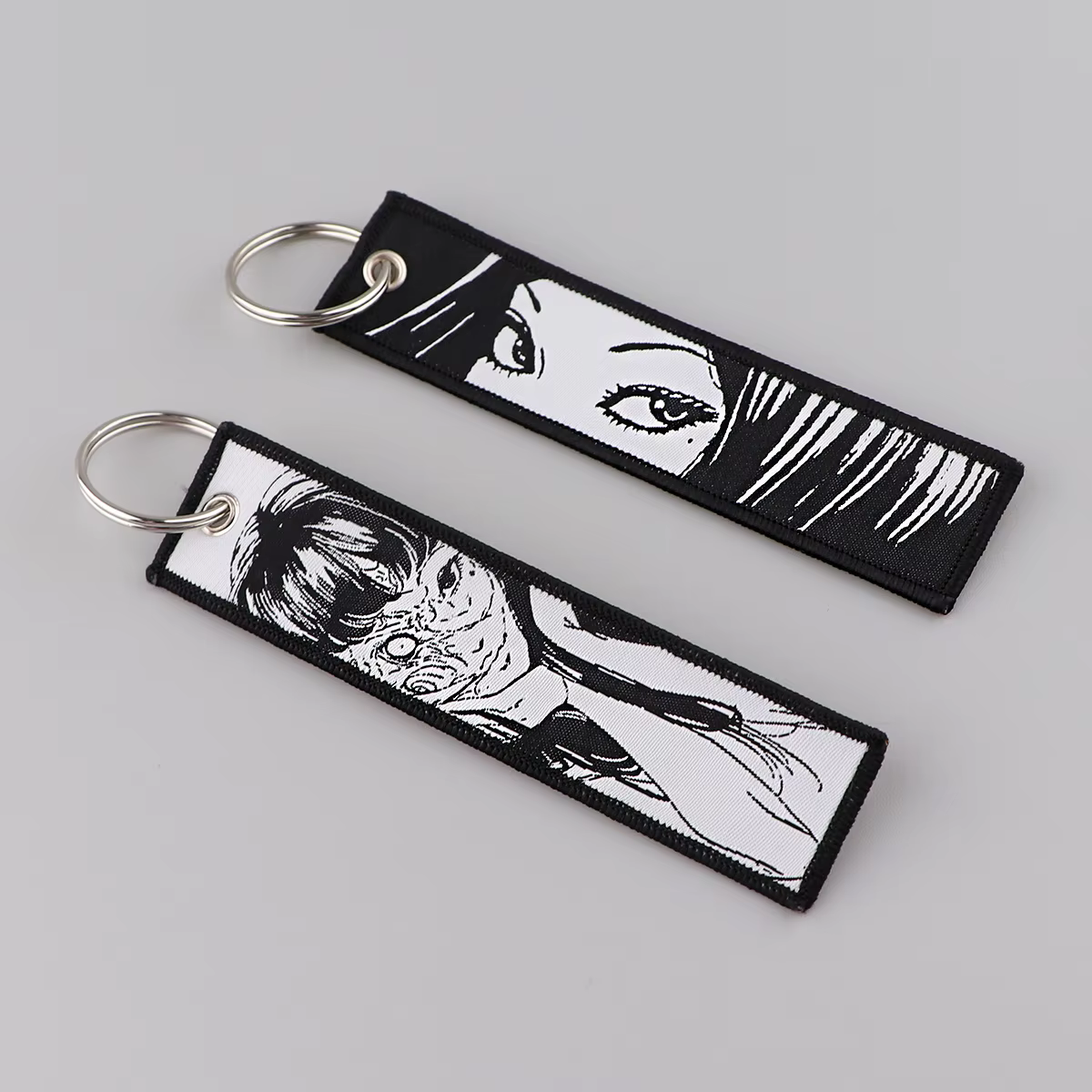 Porte-clés Anime Horror japonais pour hommes et femmes, porte-clés de voiture Hurcycles, porte-clés brodé, accessoires d'étiquette