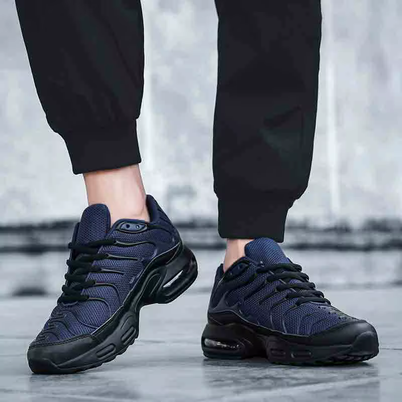 Grands chaussures hommes baskets
