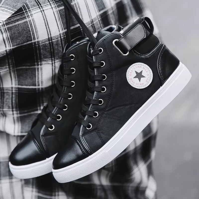 Chaussures de marche montantes pour hommes