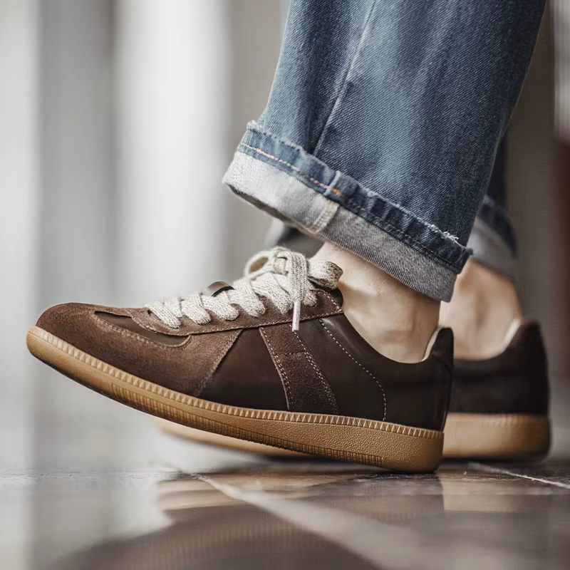 Chaussures de sport classiques Maden en cuir marron