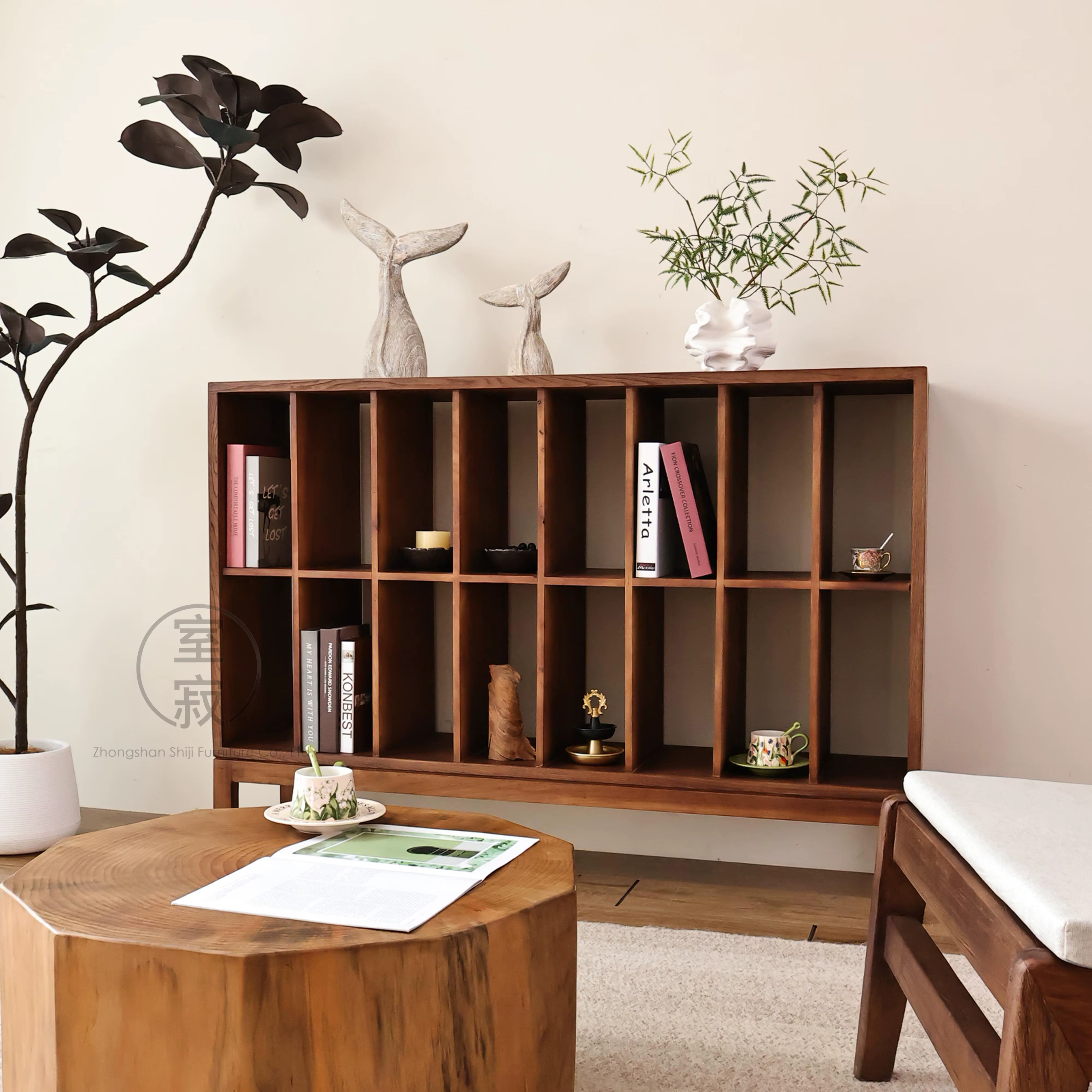 Bibliothèque en bois massif, armoire de rangement Wabi Sabi avec design en grille, meuble d'entrée minimaliste, mobilier de bureau zen, étagère