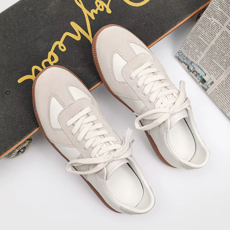 Chaussures pour hommes baskets de créateur 2025 automne mode rétro à lacets étudiant femmes formateurs en cuir