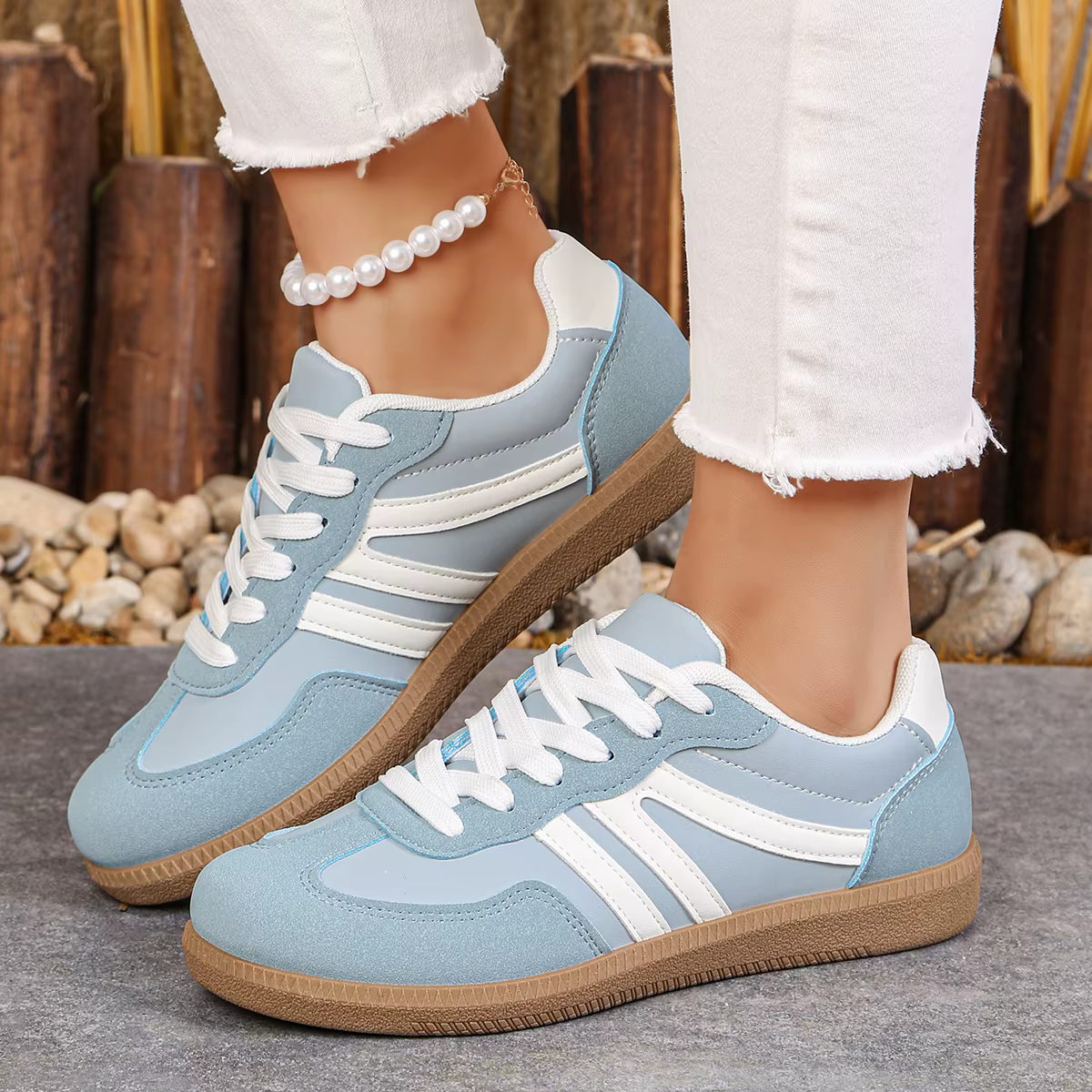 Chaussures d'entraînement allemandes pour femmes 2026 – Nouvelles baskets en cuir véritable