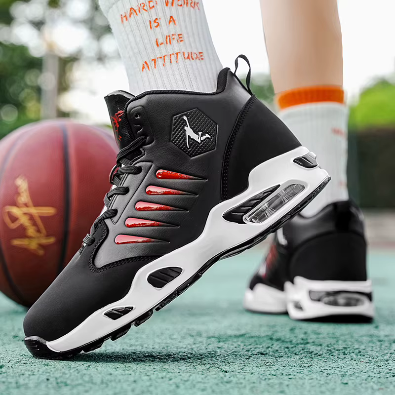 Baskets de basket-ball montantes pour hommes