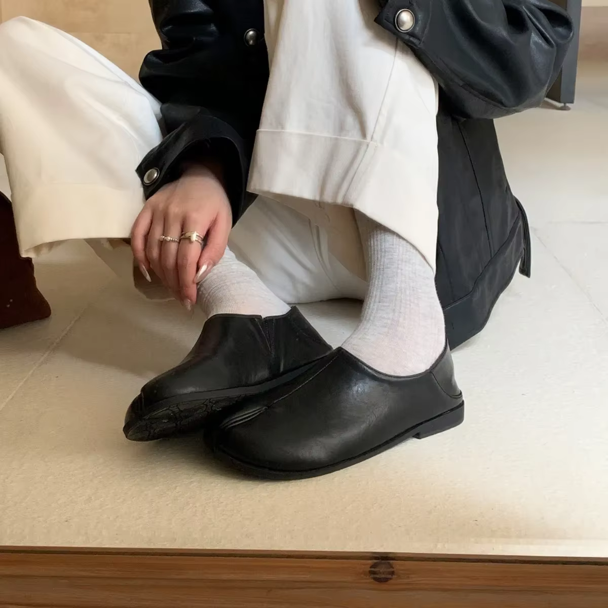 Chaussures plates originales en cuir souple pour femmes