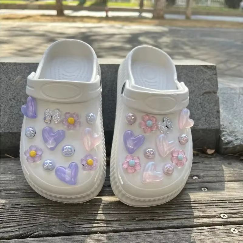 Nouveauté en promotion : Breloques pour chaussures à trous