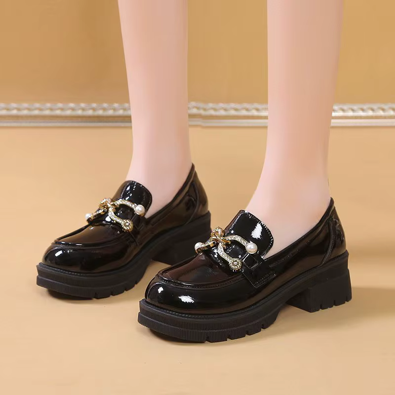 Chaussures à plateforme en perles à essence pour femmes
