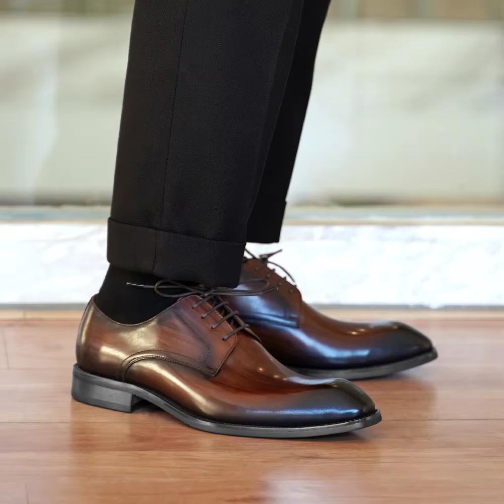 Chaussures habillées plates italiennes pour hommes