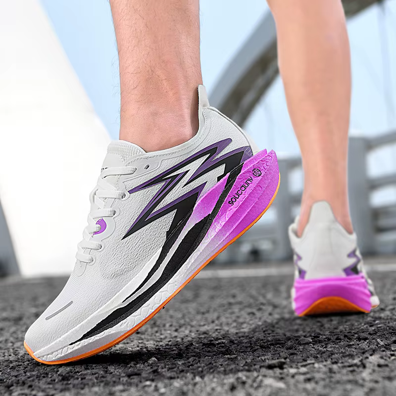 Nouvelles Chaussures de Course 2026 à Plaque Carbone Spécial Marathon – Respirantes