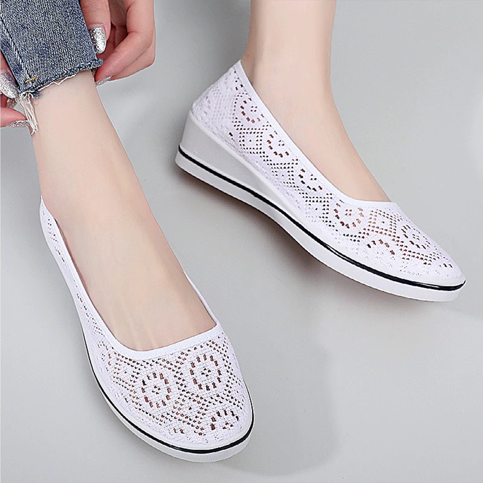 Chaussures en Maille Blanche à Talon Compensé pour Femme