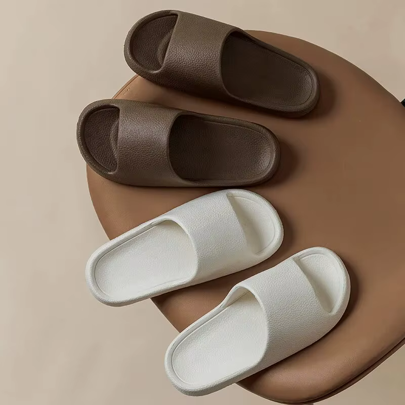 Pantoufles d'Été Plates et Légères pour Femme