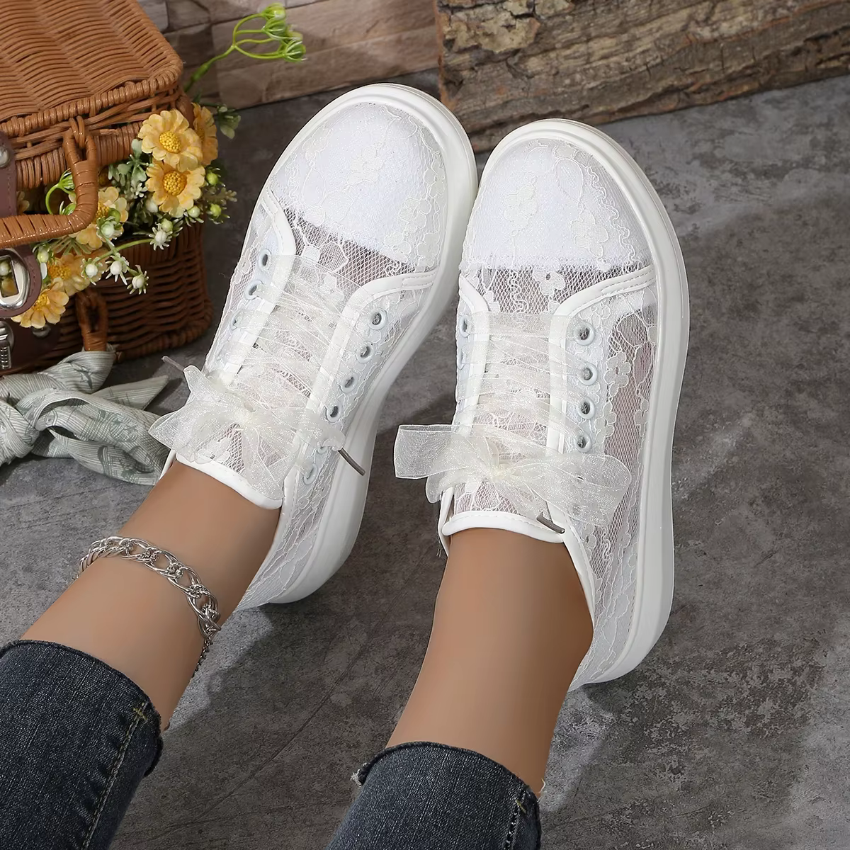 Femmes baskets 2025 nouvelle mode été décontracté blanc chaussures dentelle toile respirant