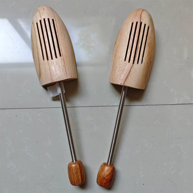 Embauchoirs en bois pour hommes et femmes