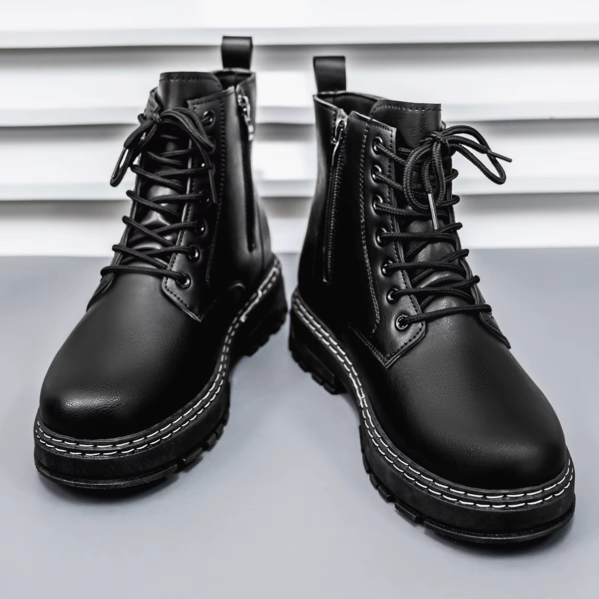 Bottes montantes pour hommes