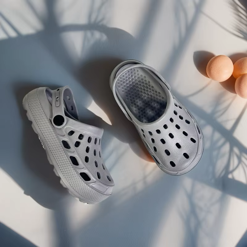 Chaussures de plage adorables pour enfants