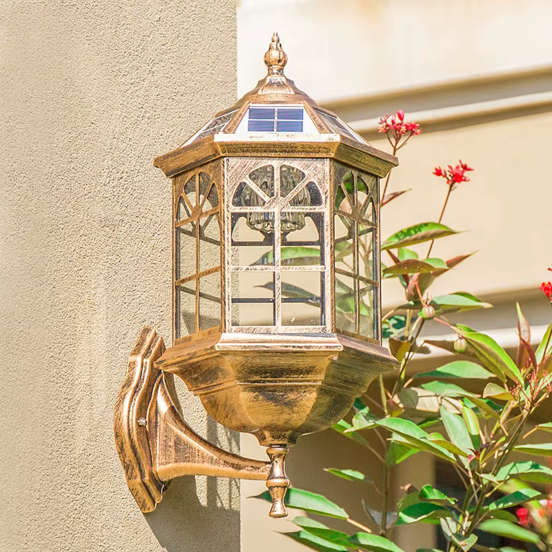 Lampe murale étanche de style européen pour salon, chambre, balcon, entrée de villa, terrasse extérieure, jardin, cour, style pastoral