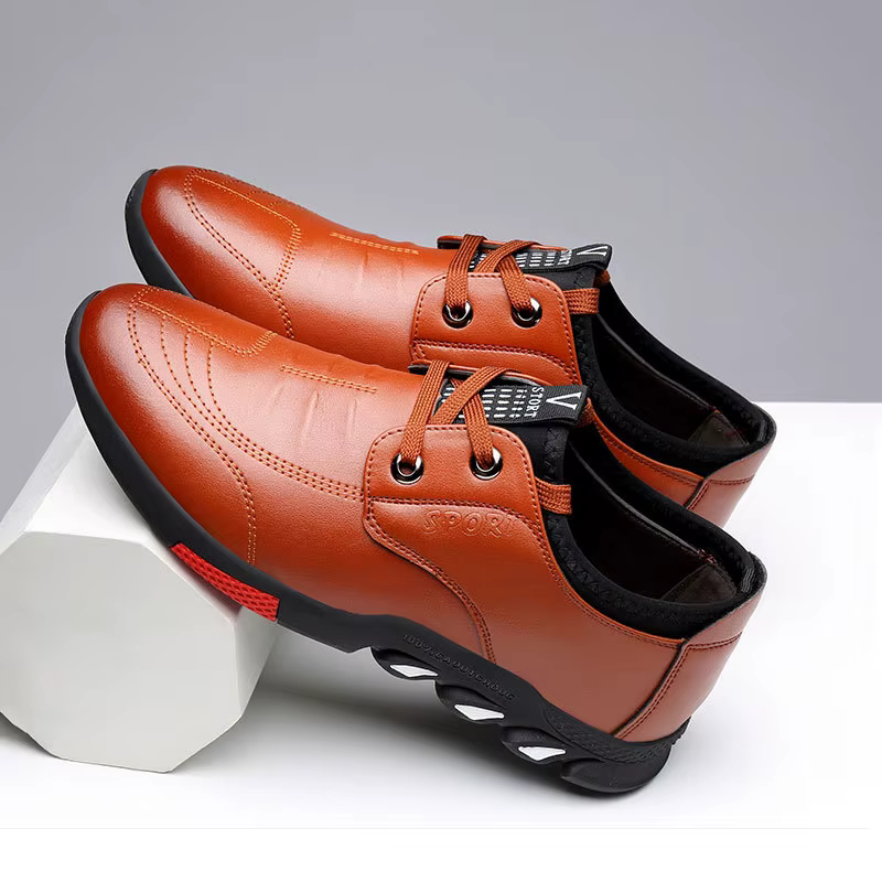 Chaussures en cuir à l'offre elles souples pour hommes