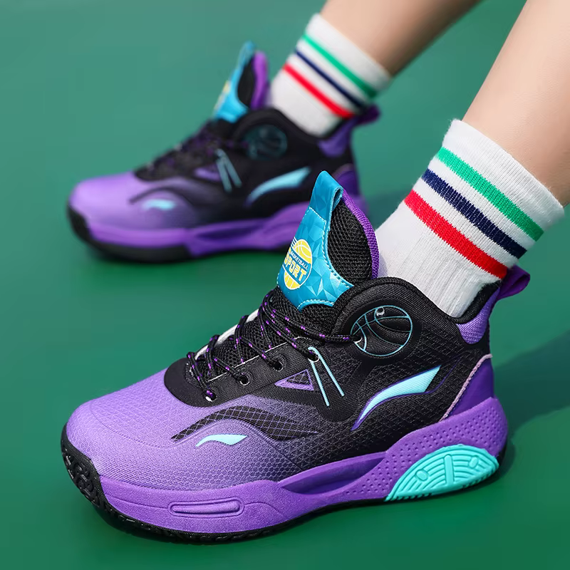 Baskets de basket-ball en maille respirante pour enfants
