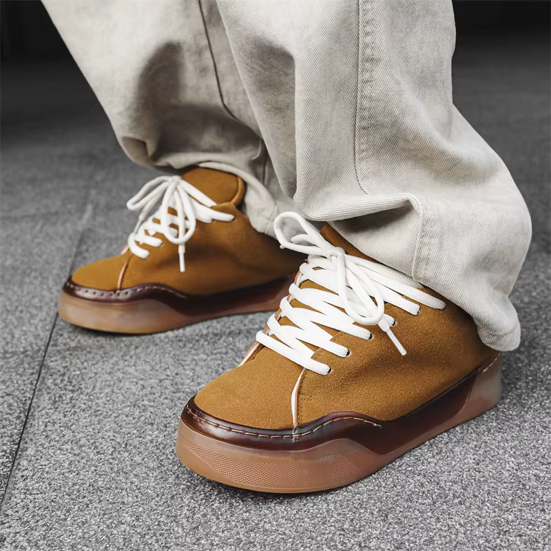 Chaussures de skateboard en cuir suédé pour hommes