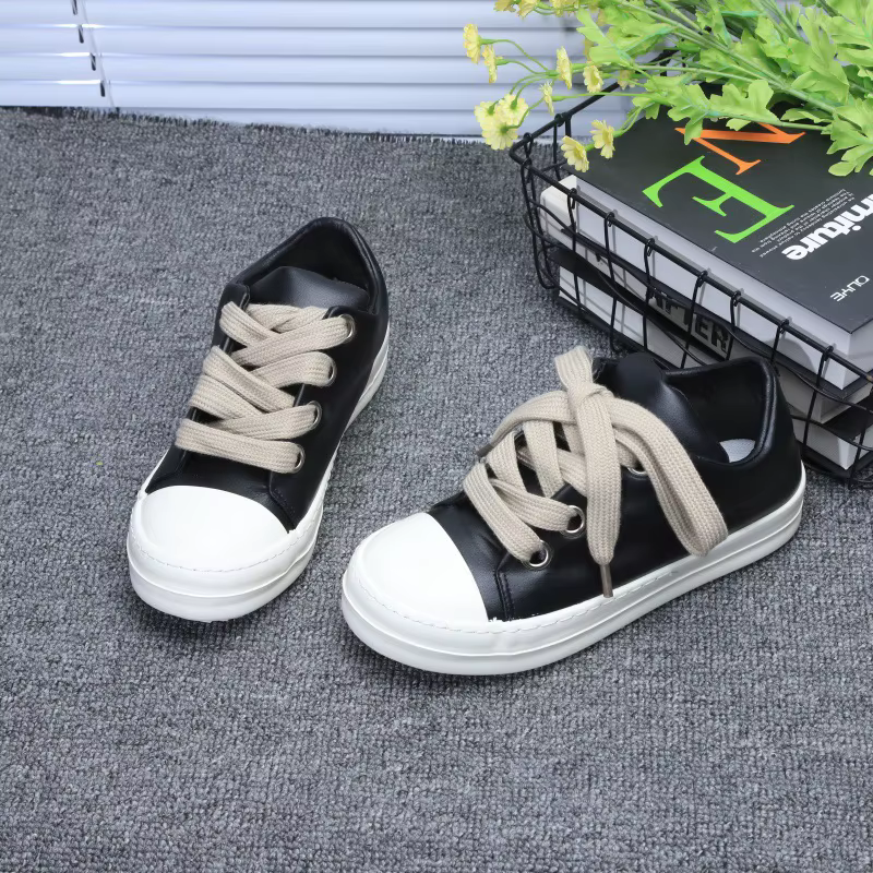 Chaussures simples en cuir pour adultes, chaussures décontractées en cuir PU pour hommes et femmes, chaussures de skate antidérapantes à lacets pour jeunes, chaussures classiques pour couples