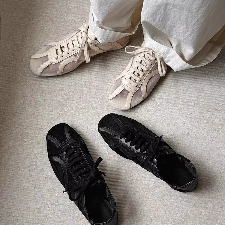 Chaussures de sport respirantes à semelle souple en tissu filet pour femmes