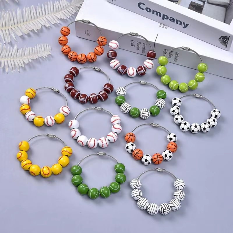 Pendre sport en forme baseball Accessant baseball attrayant Embellissement élégant Ornement suspendu pour les