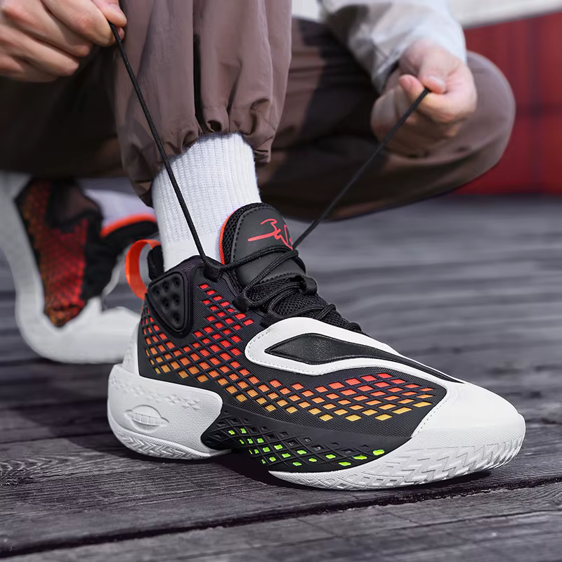 Chaussures de basket-ball pour hommes