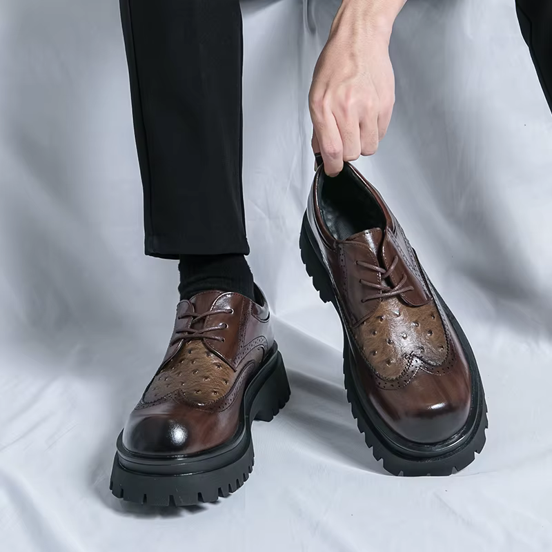 Chaussures formelles en cuir verni pour hommes