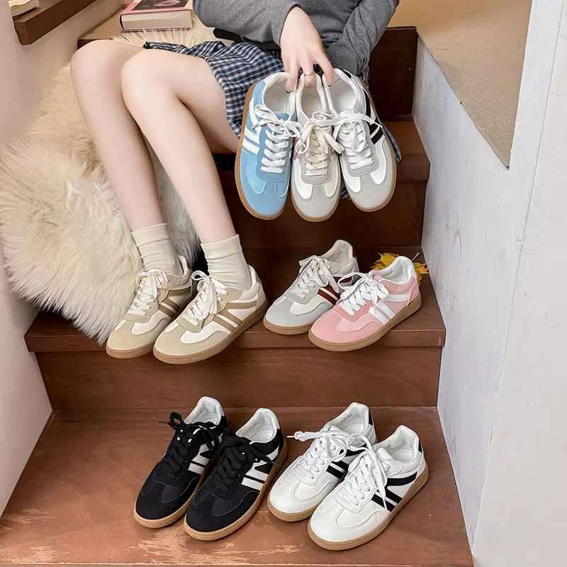 Chaussures de sport et de loisirs multicolores tendance et très vendues