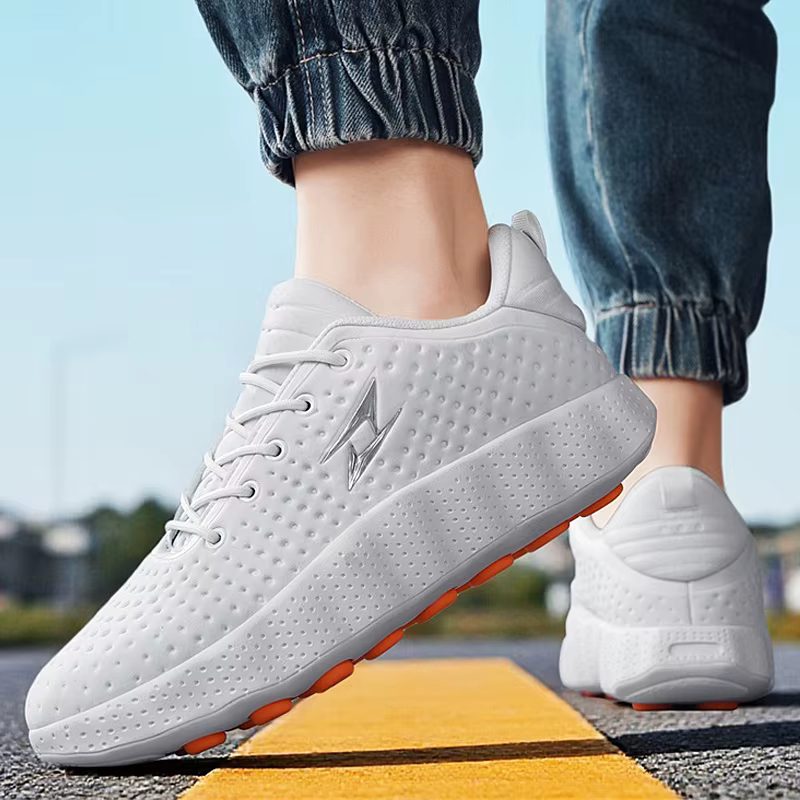 Chaussures de sport respirantes et légères pour femmes avec technologie de massage par détection du pied