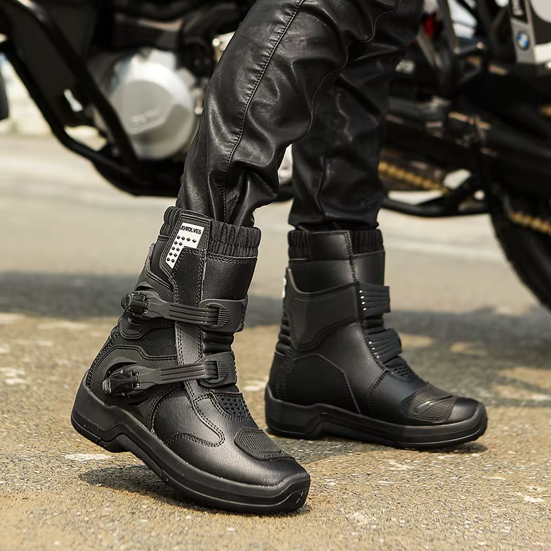 Bottes de moto en cuir imperméables pour hommes