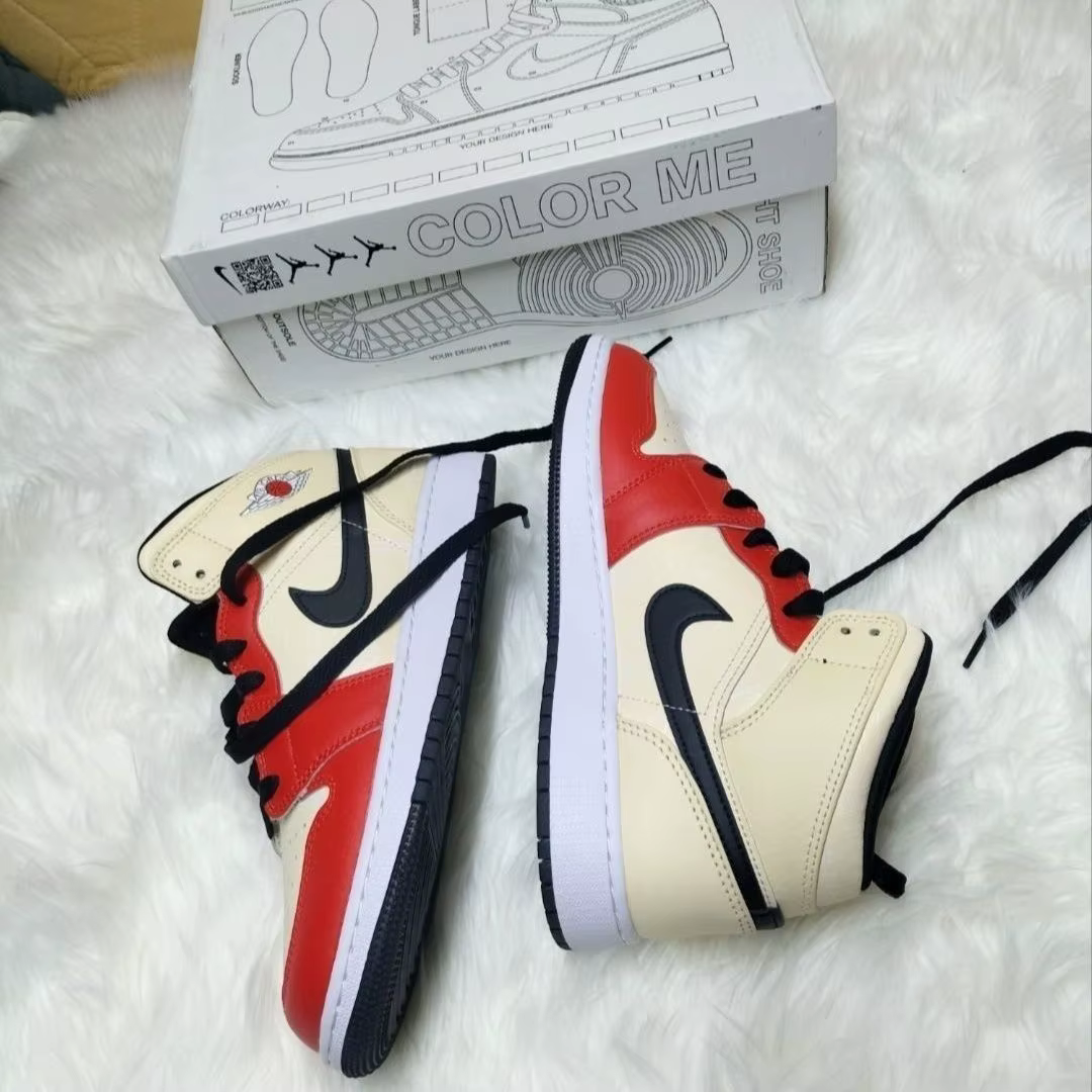 Nike Air Jordan 1 Mid DV7012-100 Chaussures de basket-ball décontractées pour hommes et femmes Beige Rouge Noir Retro