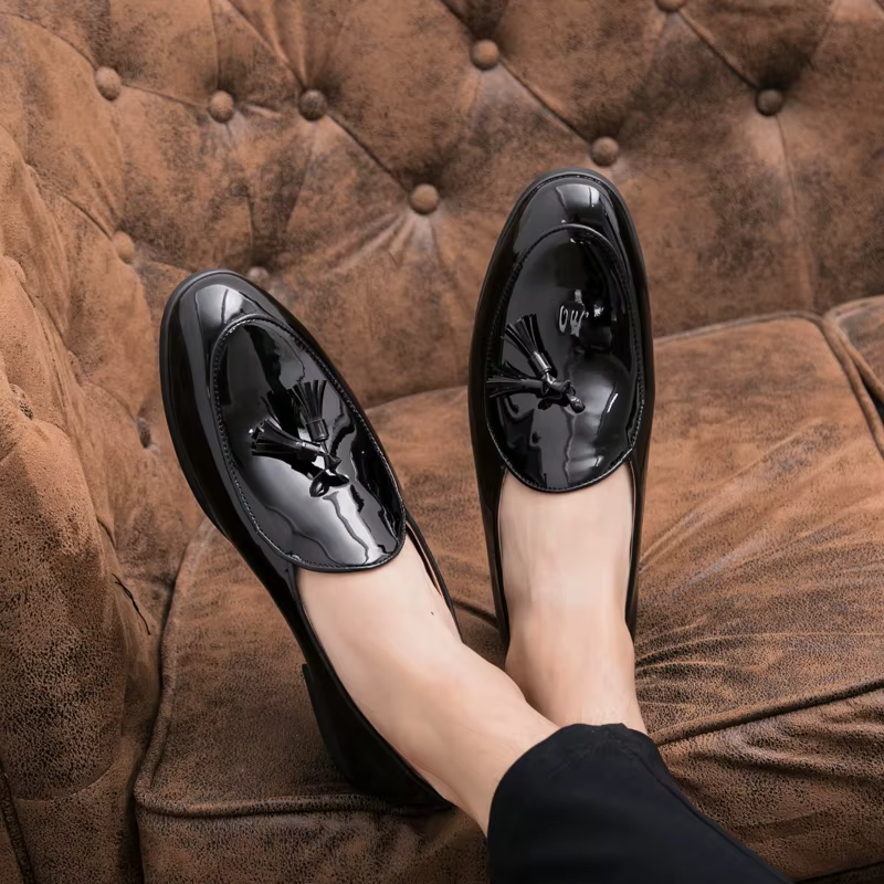 Mode hommes chaussures en cuir verni 37-47 taille garçons mocassins respirants noir doux en plein air décontracté été Mules robe appartements