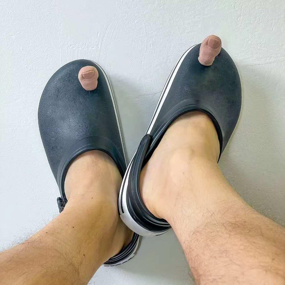 Breloques de chaussures à orteils amusantes